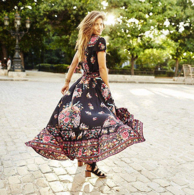 GR | Short Sleeve Plunging Ethnic Print Gypsy Dress