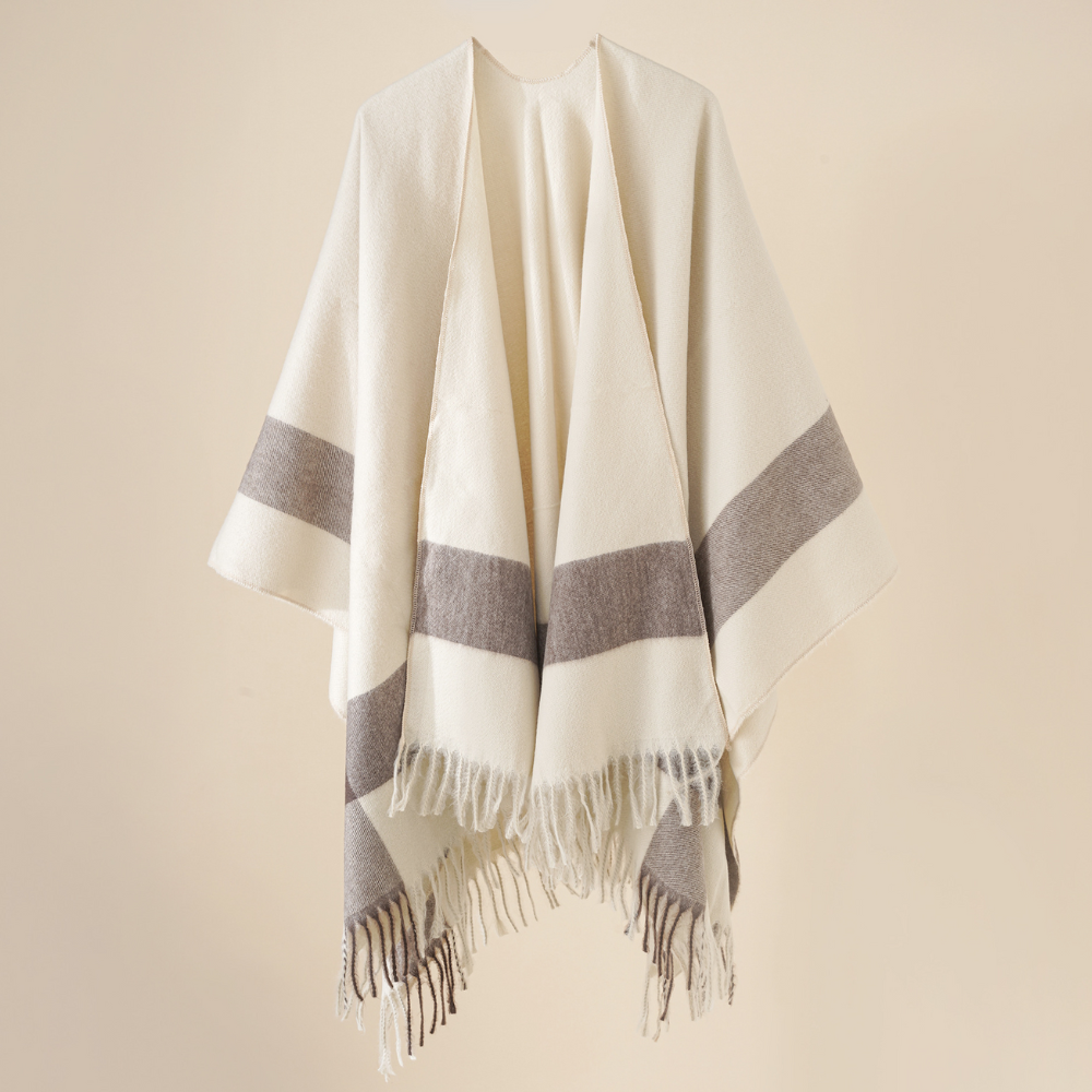 GR | Stylischer Quastenschal Für Frauen