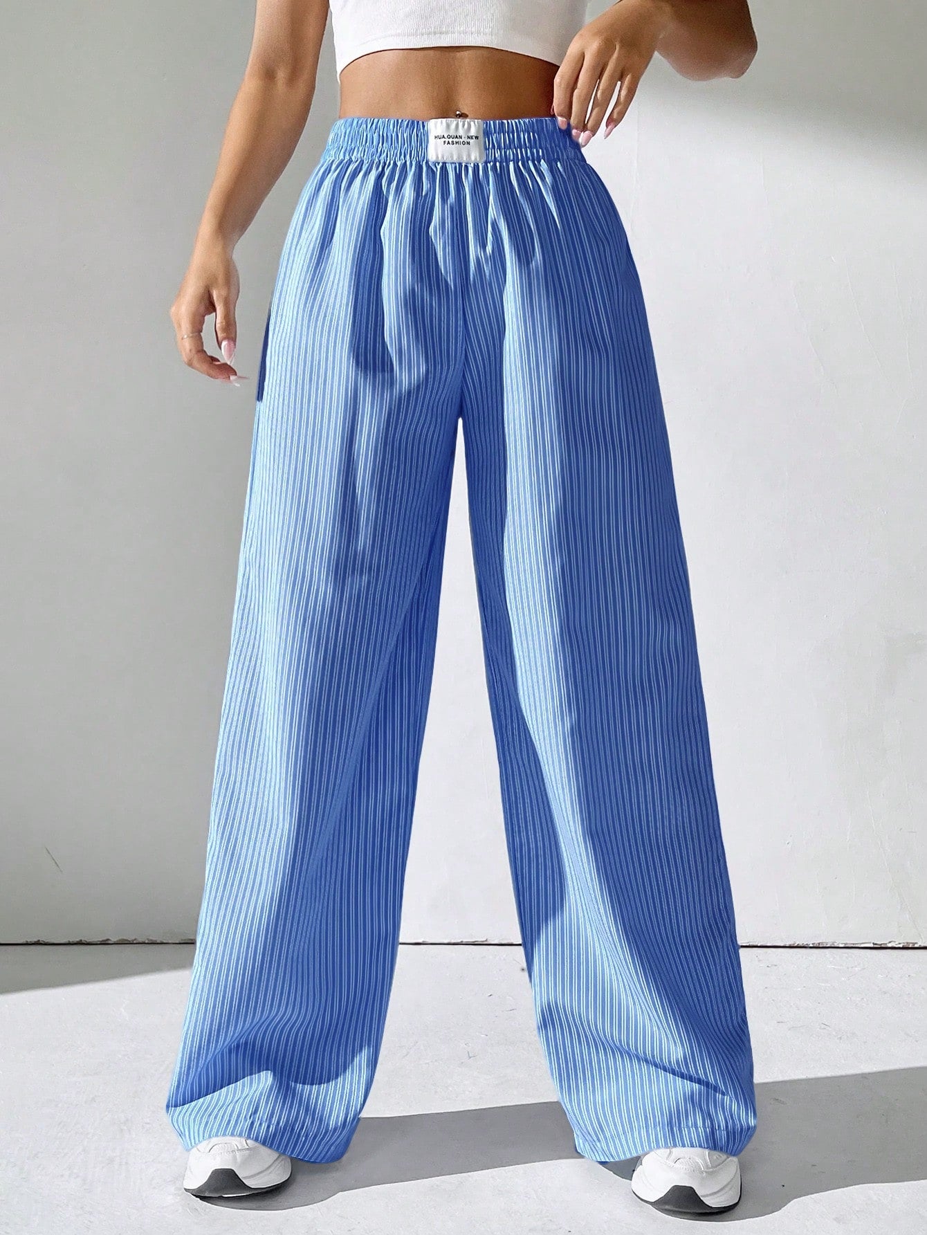 GR | GESTREIFTE STOFFHOSE