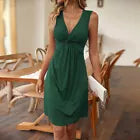 Lunéa™ – Loose cocktail dress with V-neck & ruched detail