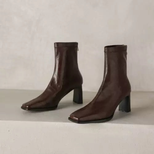 GR | Women's ankle boots with square toe - high heels, comfortable and durable