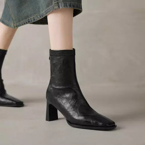 GR | Women's ankle boots with square toe - high heels, comfortable and durable