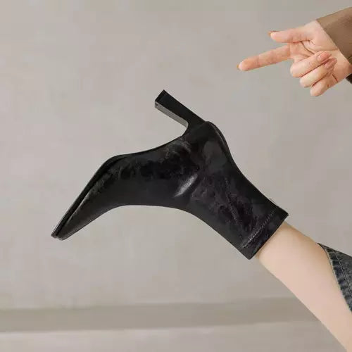 GR | Women's ankle boots with square toe - high heels, comfortable and durable