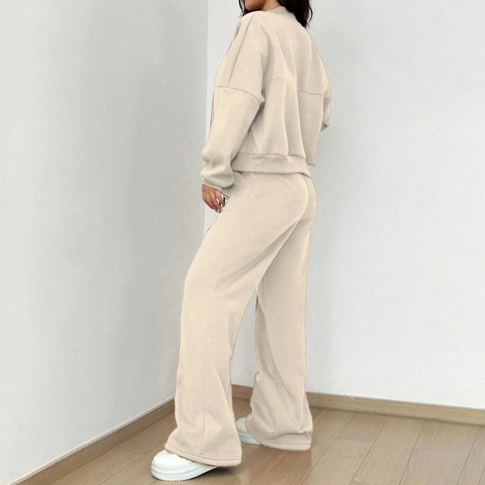 GR | Stylish two-piece ensemble for women