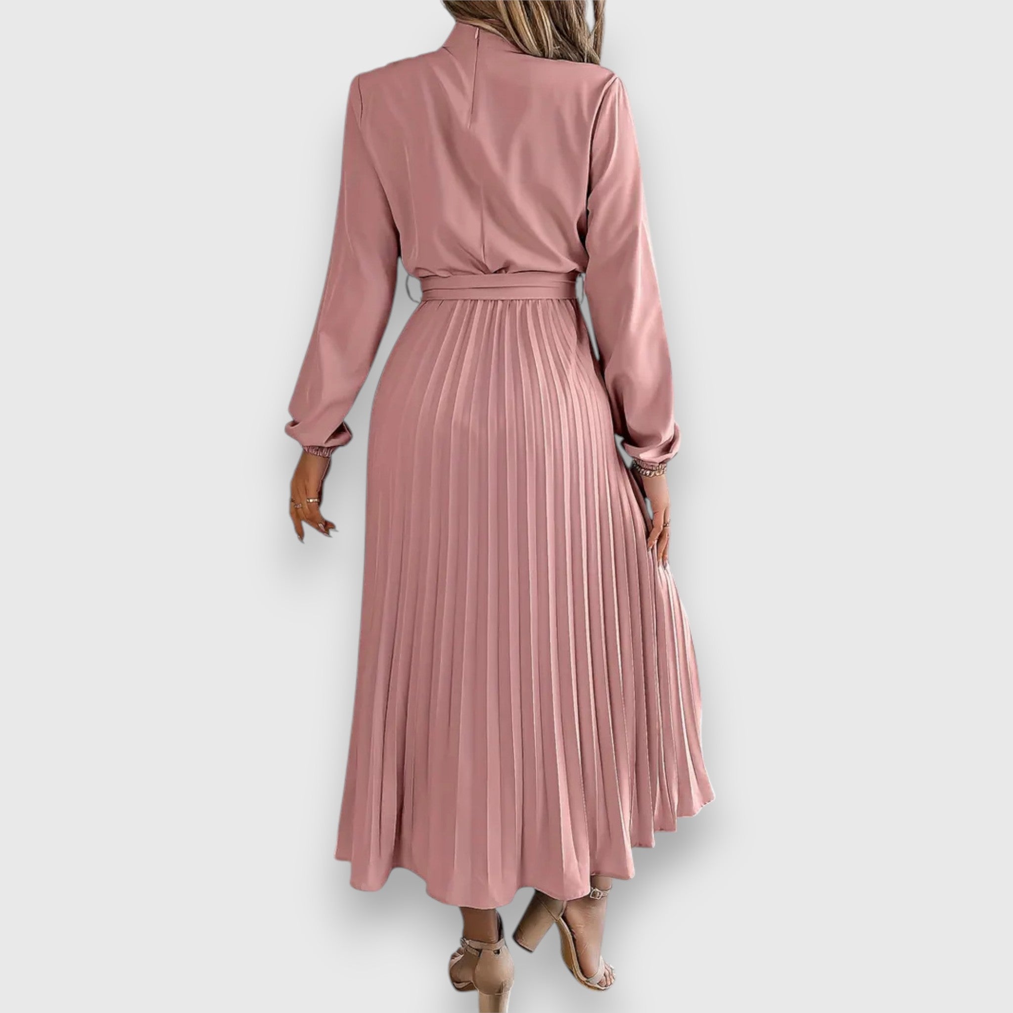 GR | Zeitlose Eleganz in Einem Midikleid