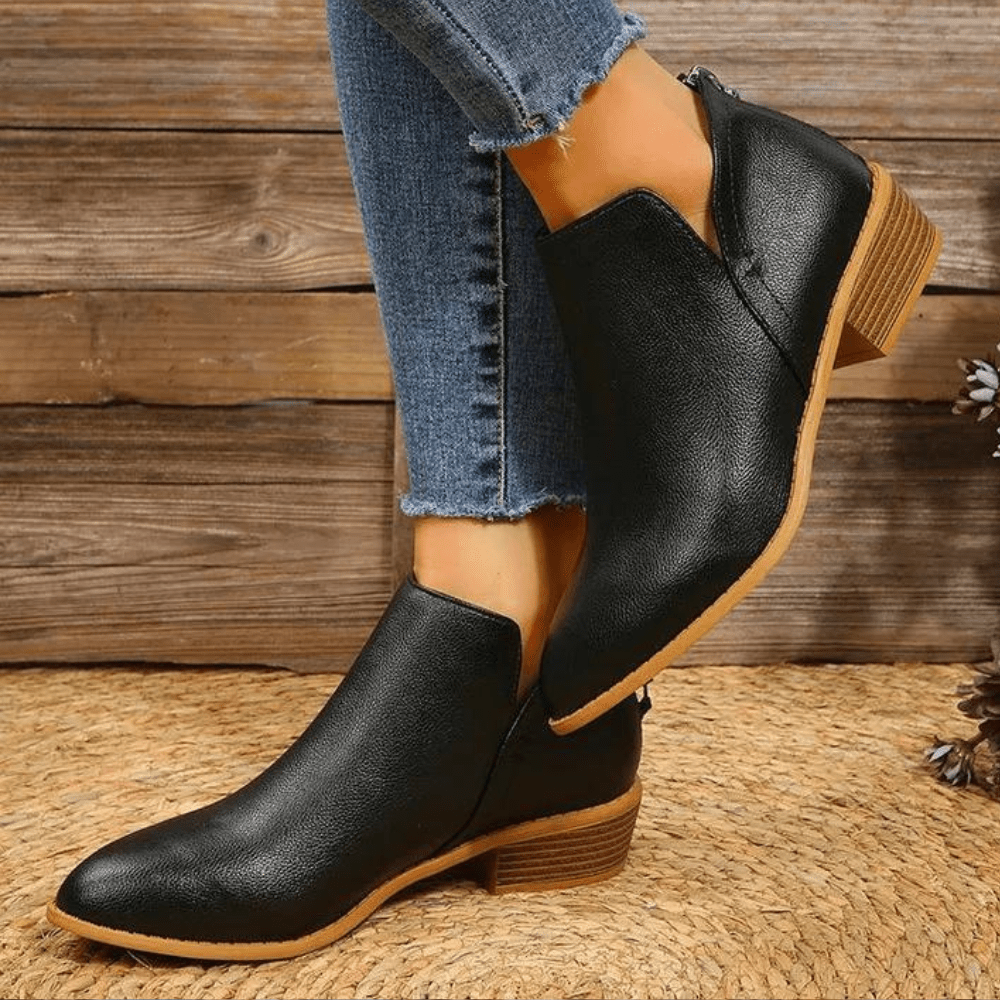 GR | Elegant ankle boots for women