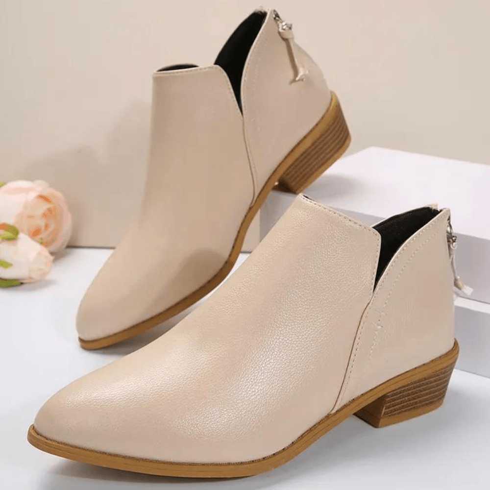 GR | Elegant ankle boots for women