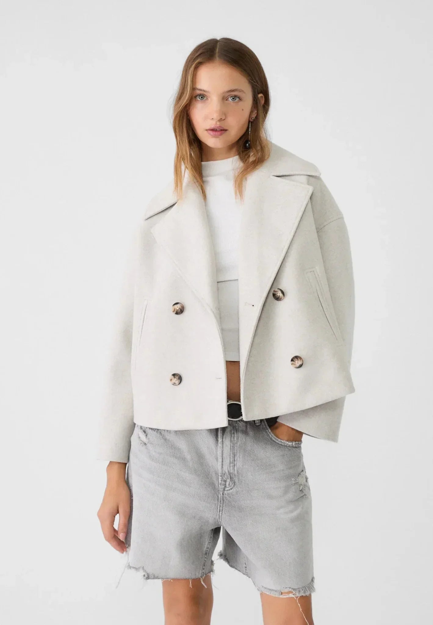 GR | Short double-breasted women's jacket in a wool blend with a notched lapel 