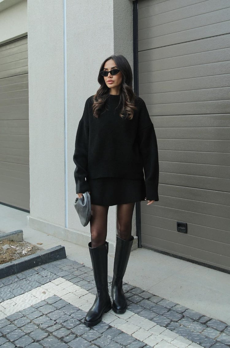 GR | 1-piece knitwear set - women's sweater and skirt with a relaxed fit