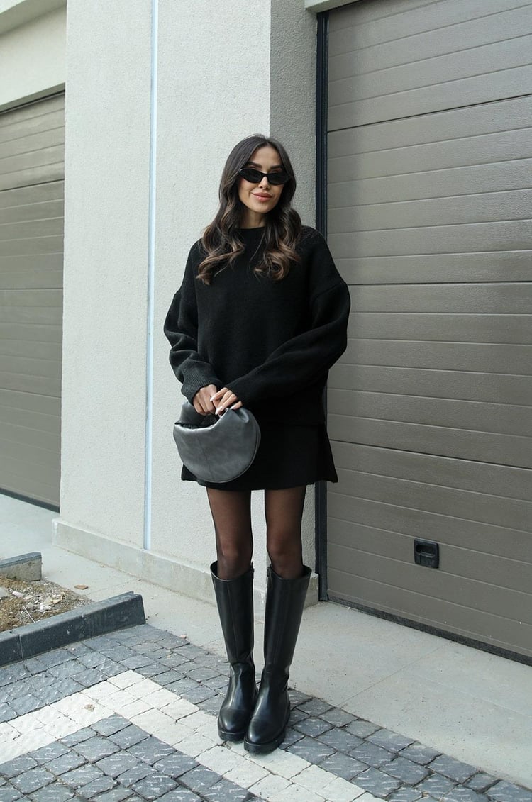 GR | 1-piece knitwear set - women's sweater and skirt with a relaxed fit