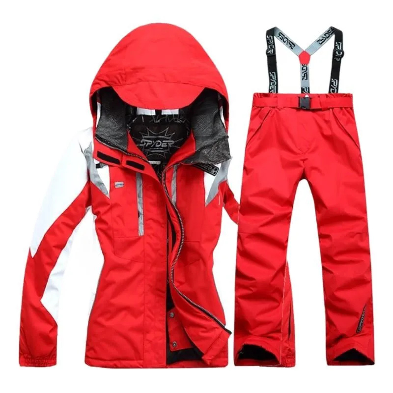 GR | Windproof 2-piece ski suit with hood, warm jacket and matching pants