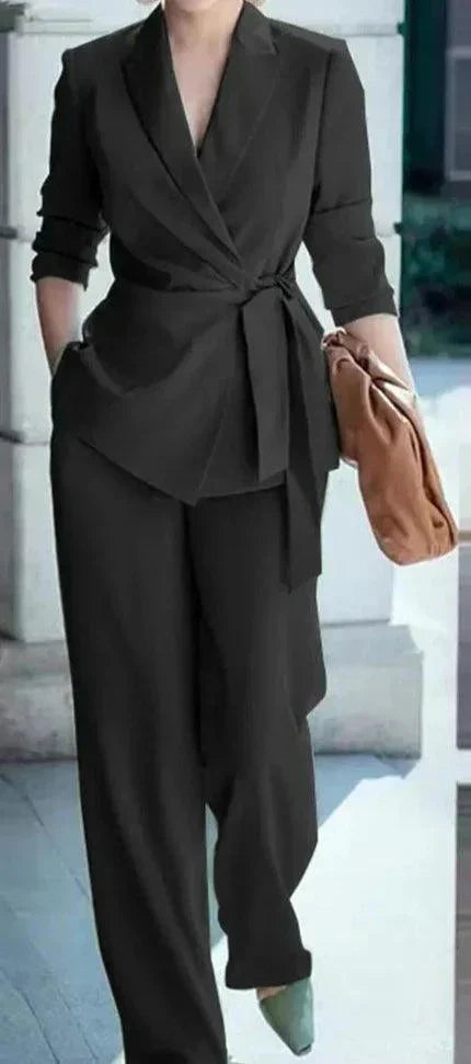 GR | Elegant lapel collar blazer wide trouser suit for professionals