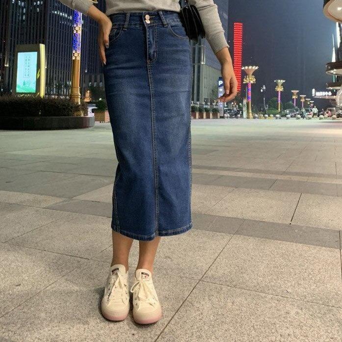 Denim pencil skirt