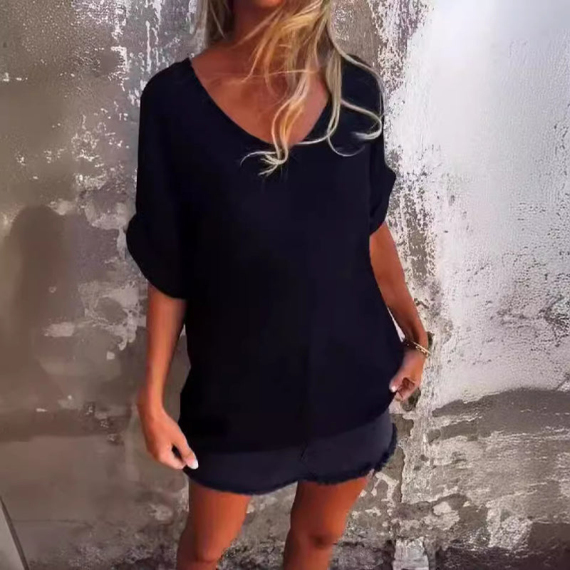 GR | Women's Oversized V-Neck T-Shirt