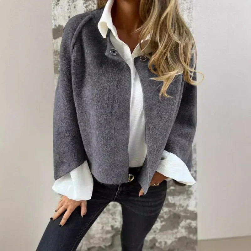 GR | Cozy cropped jacket for women