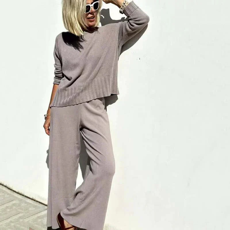 GR | Elegant two-piece set for women