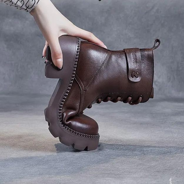 GR | Stylish orthopedic leather boots