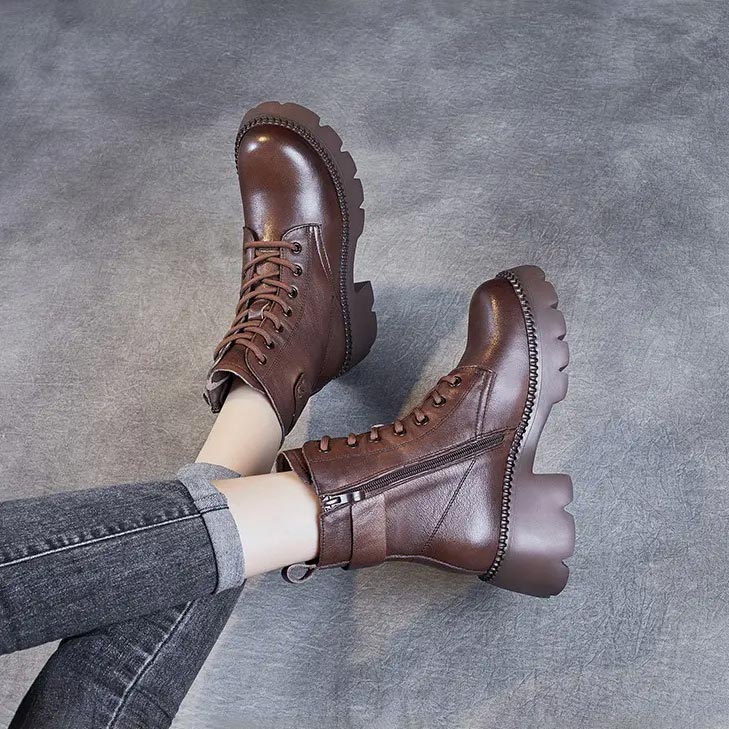 GR | Stylish orthopedic leather boots