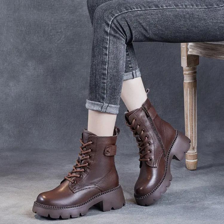 GR | Stylish orthopedic leather boots