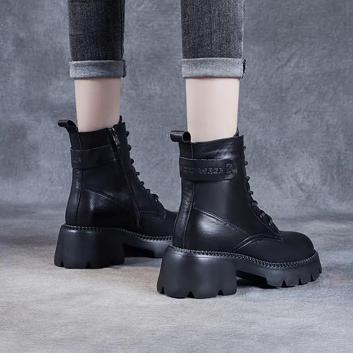 GR | Stylish orthopedic leather boots