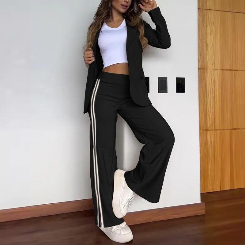 GR | Blazer with notched lapels and wide-leg trousers set