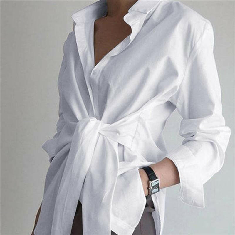 GR | The long-sleeved collared front-band shirt: Effortless style and comfort