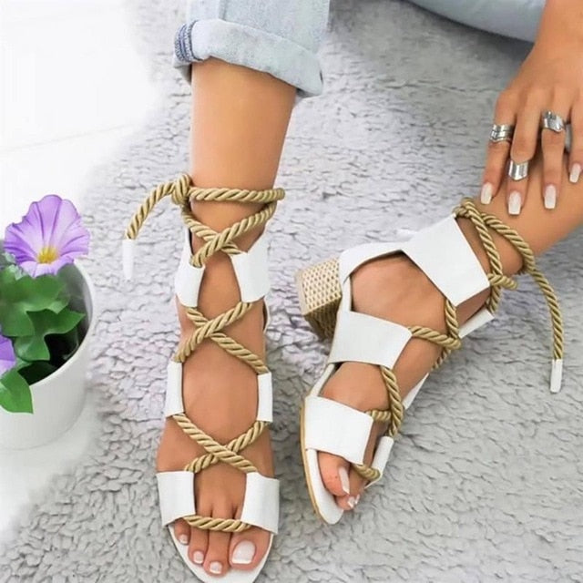 GR | Gladiator-colored strappy heeled sandal
