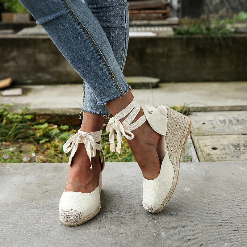GR | Stylish wedge sandals
