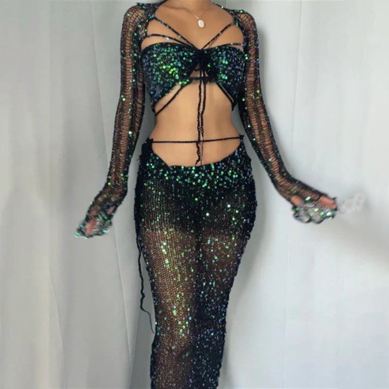 GR Two-piece long-sleeved sequined knit top with neckline and bodycon skirt