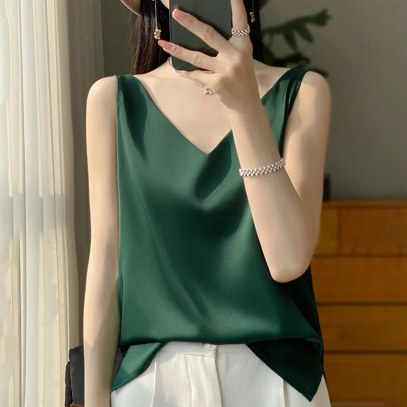 GR | Sleeveless satin silk top