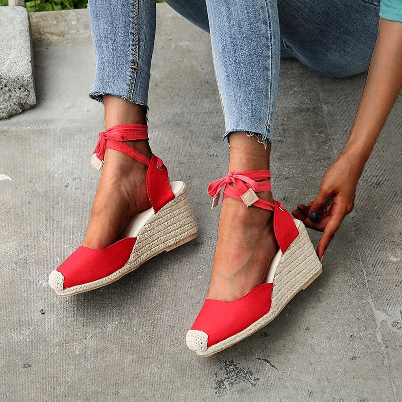GR | Stylish wedge sandals