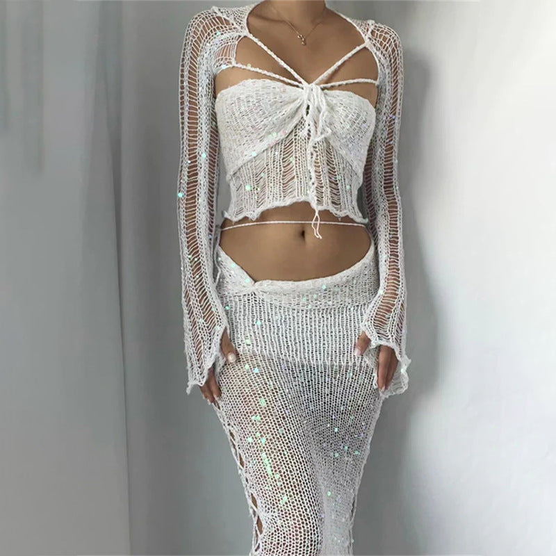 GR Two-piece long-sleeved sequined knit top with neckline and bodycon skirt