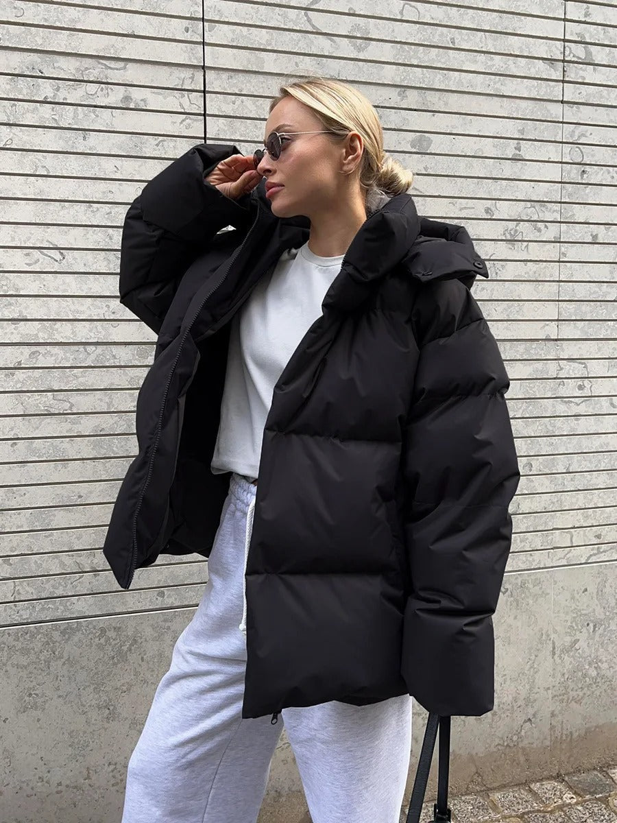 GR | Fashionable short women's jacket with hood and padded cotton lining