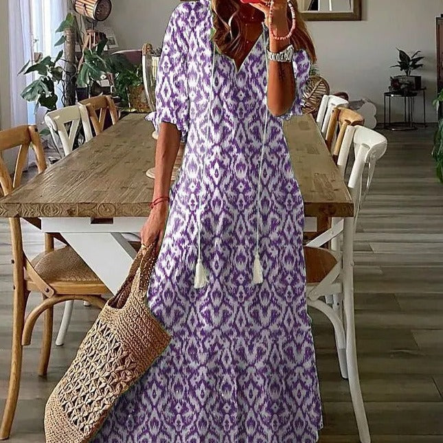 GR | Maxi dress with half sleeves and V-neck with floral pattern