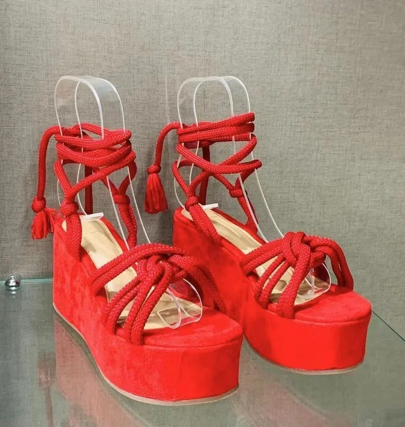 GR | Stylish wedge sandals