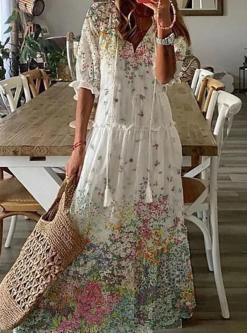 GR | Maxi dress with half sleeves and V-neck with floral pattern
