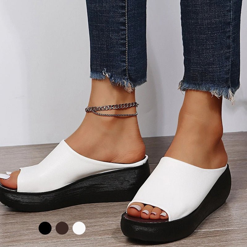 GR | Fashionable summer slippers
