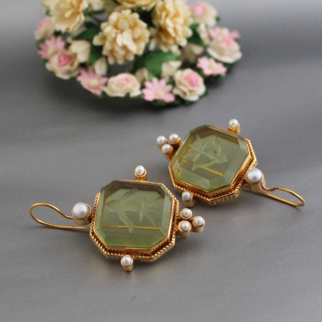 GR | Green & Pearl Earrings
