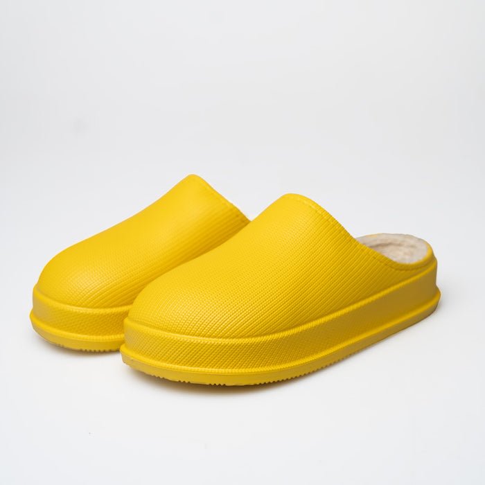 GR | The most popular slippers for indoors and outdoors