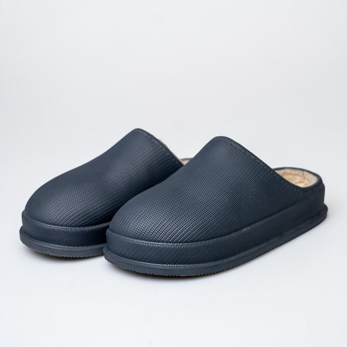 GR | The most popular slippers for indoors and outdoors