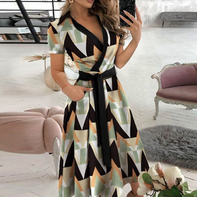 GR A-Linien-Kleid zum Binden