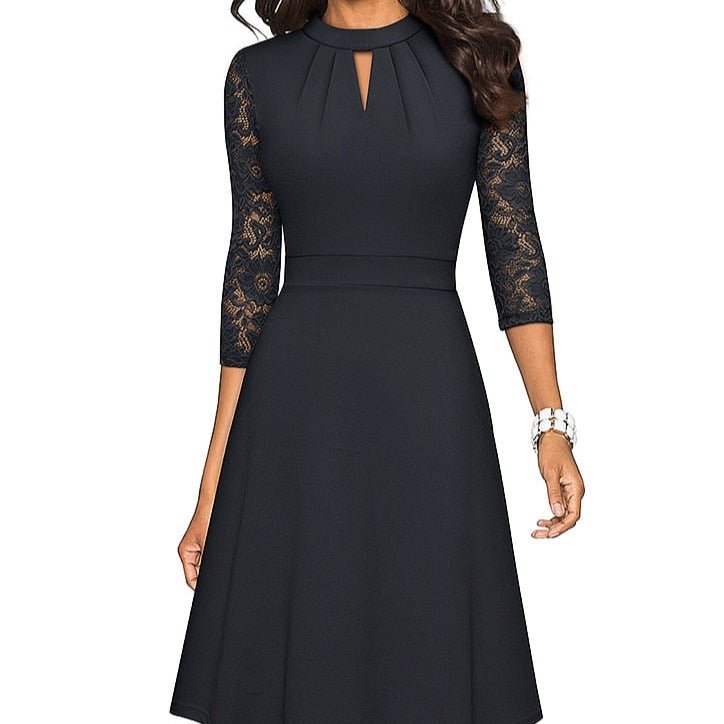 GR Hollowed-out lace dress