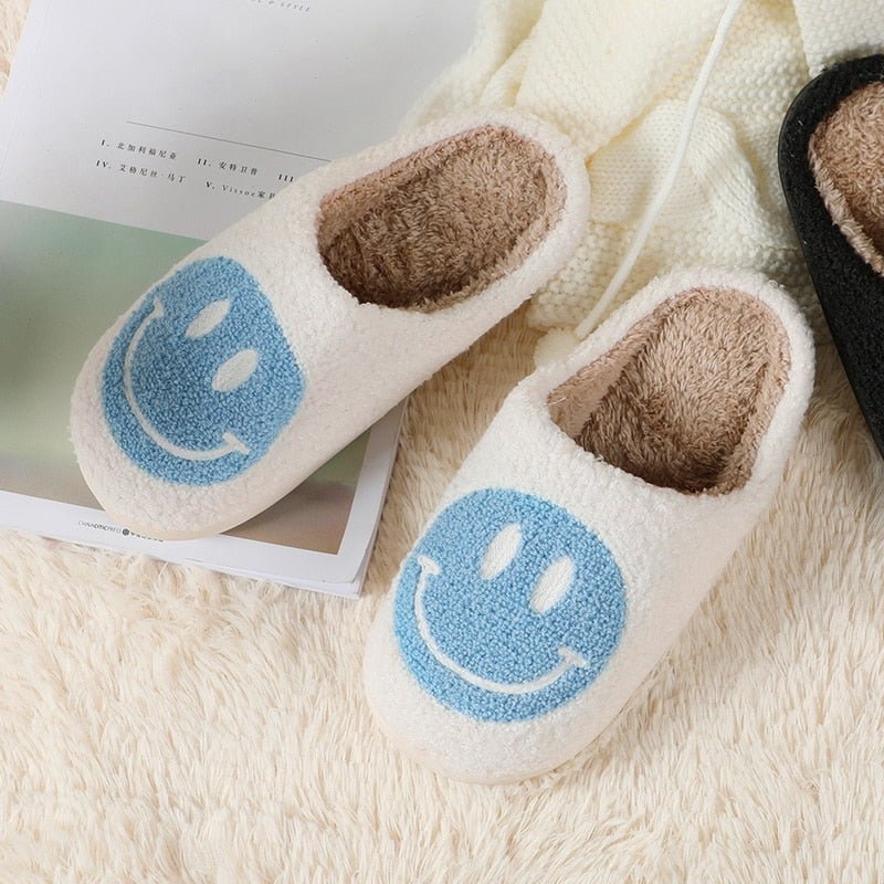 GR | with smiley face - comfortable women's slippers made of soft material