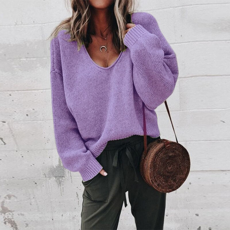 Loose V-neck knit top pullover