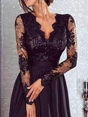 GR | Women's Dresses V-Neck Lace Long Sleeves Slit Evening Dress