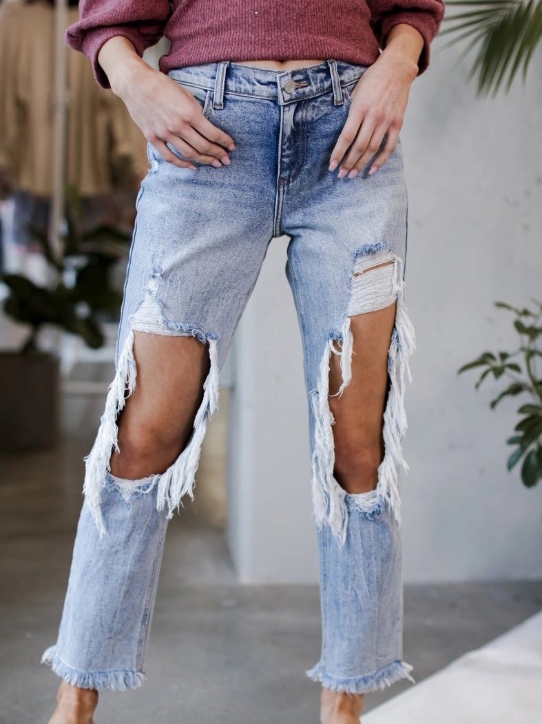 GR | Women's washed ripped jeans with pockets