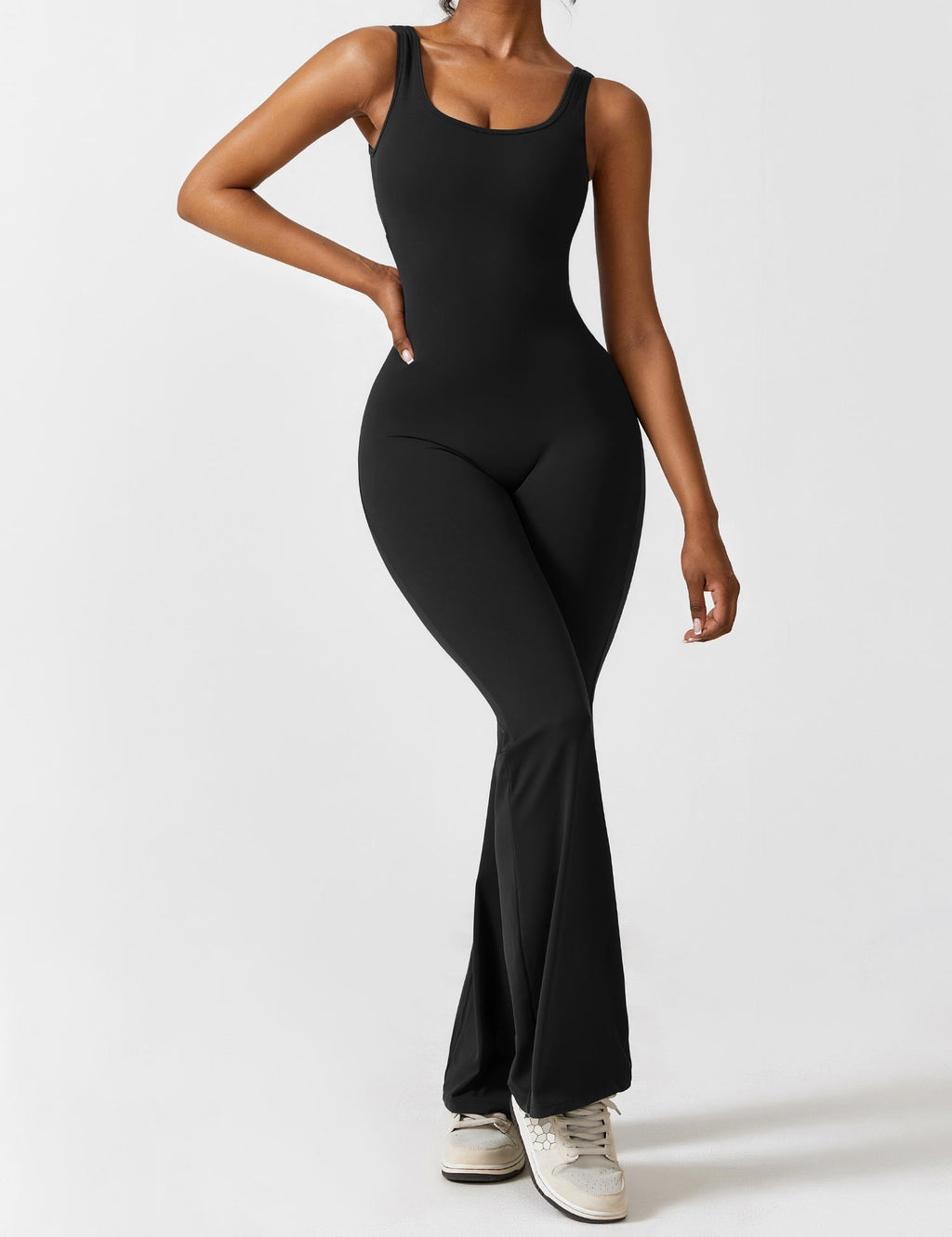 GR | V-back flared jumpsuit