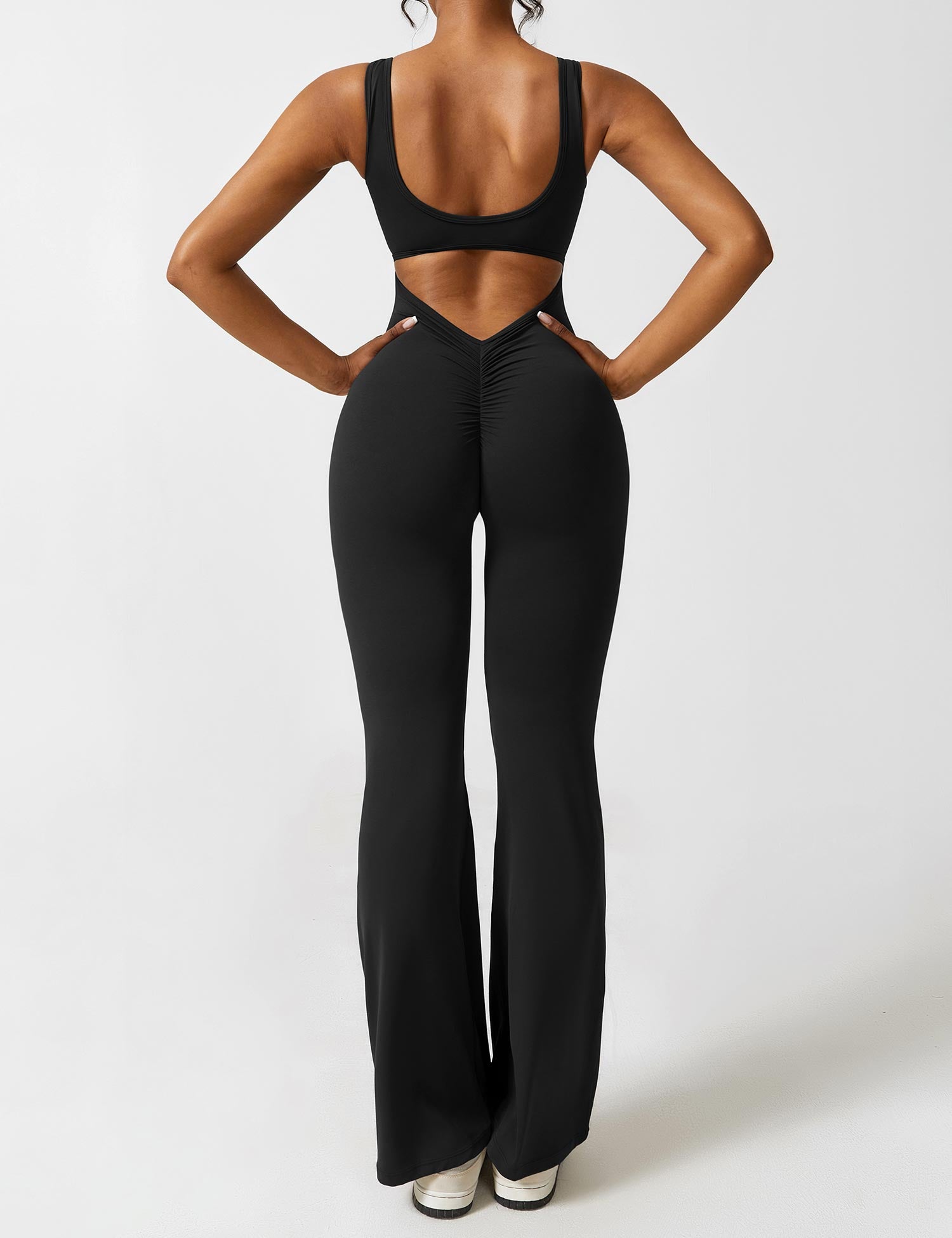 GR | V-back flared jumpsuit