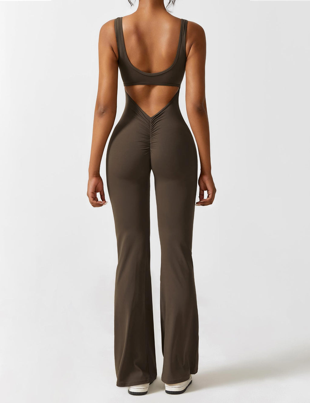 GR | V-back flared jumpsuit