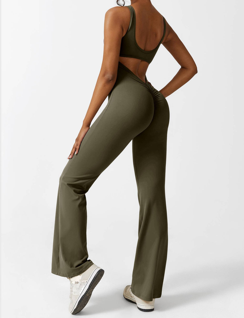 GR | V-back flared jumpsuit